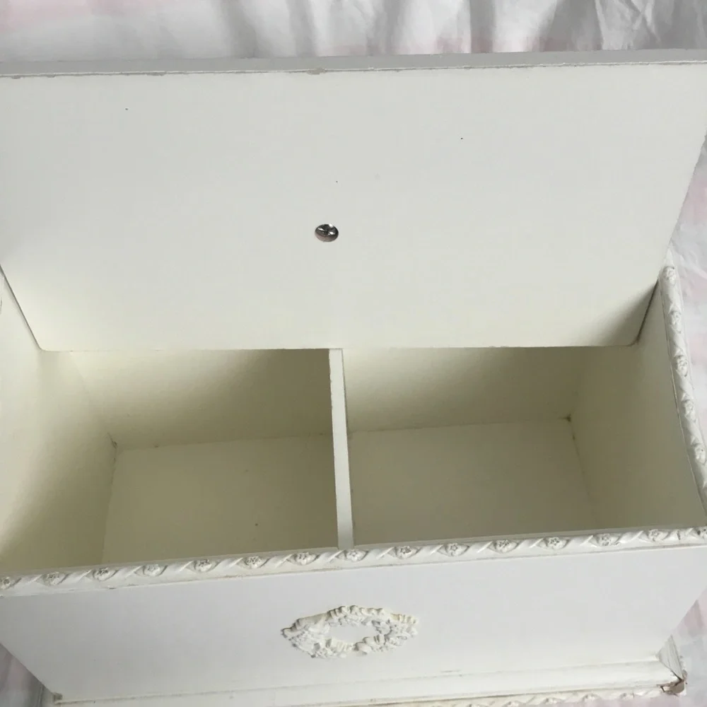 ✨Simply Shabby Chic Rachel Ashwell Toilet Paper Caddy Storage Organizer